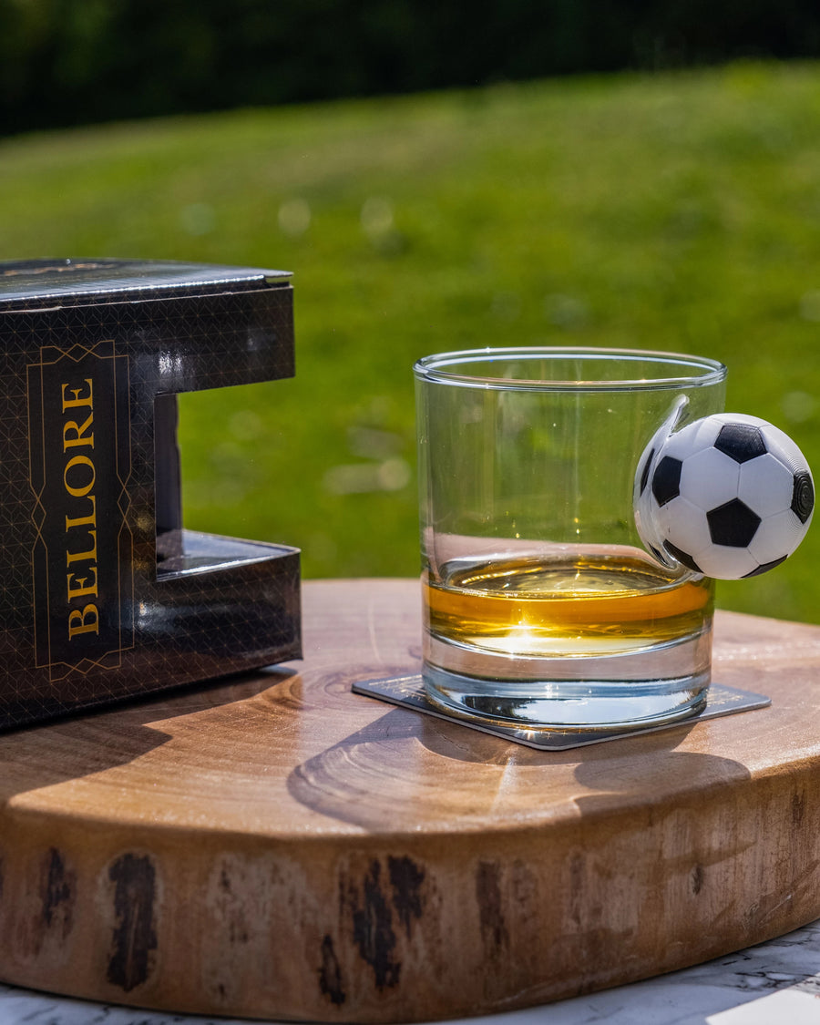 Pahar Special de Whisky cu Minge de Fotbal, 300ml