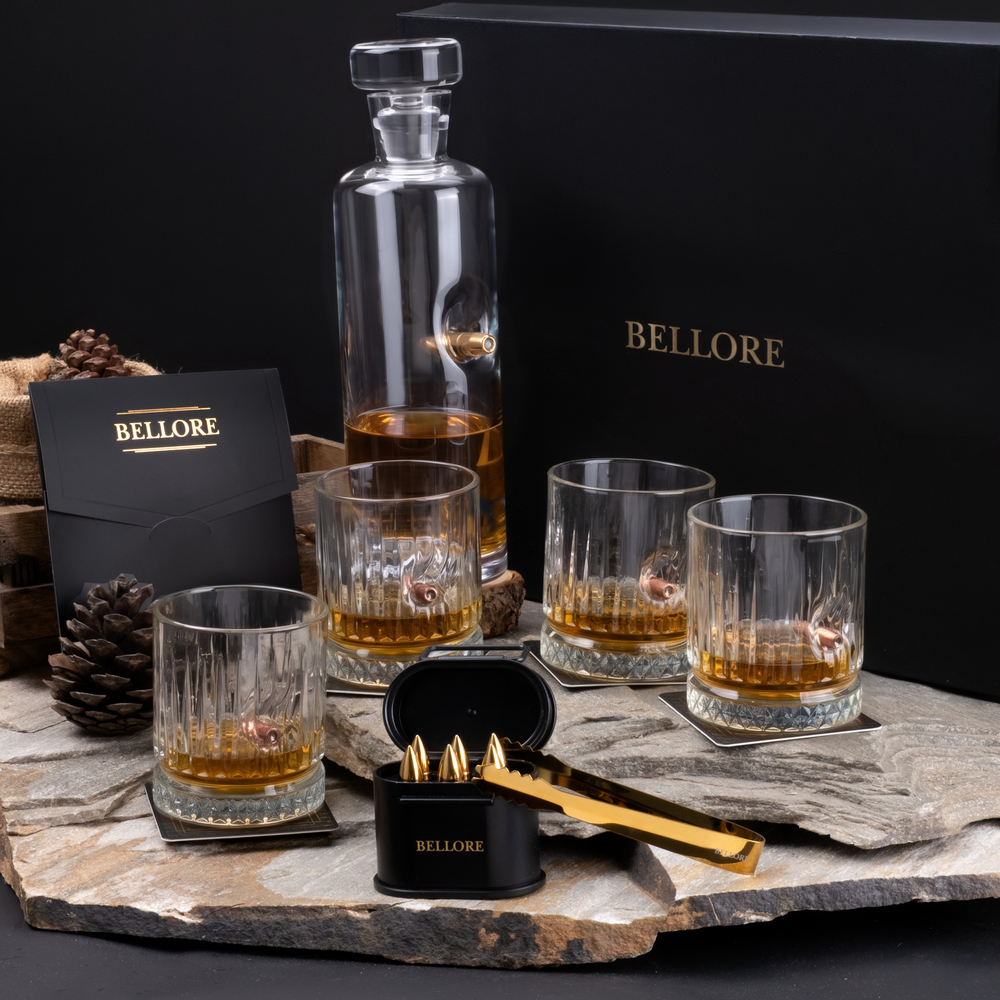 Set cadou pentru whisky cu decantor cu glonț real Bellore – 4 pahare și pietre